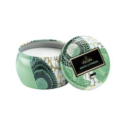 Mini Vela Voluspa Lata Relevo White Cypress 25 horas